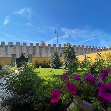 Villa Natalina B&B Pisa Exteriör bild