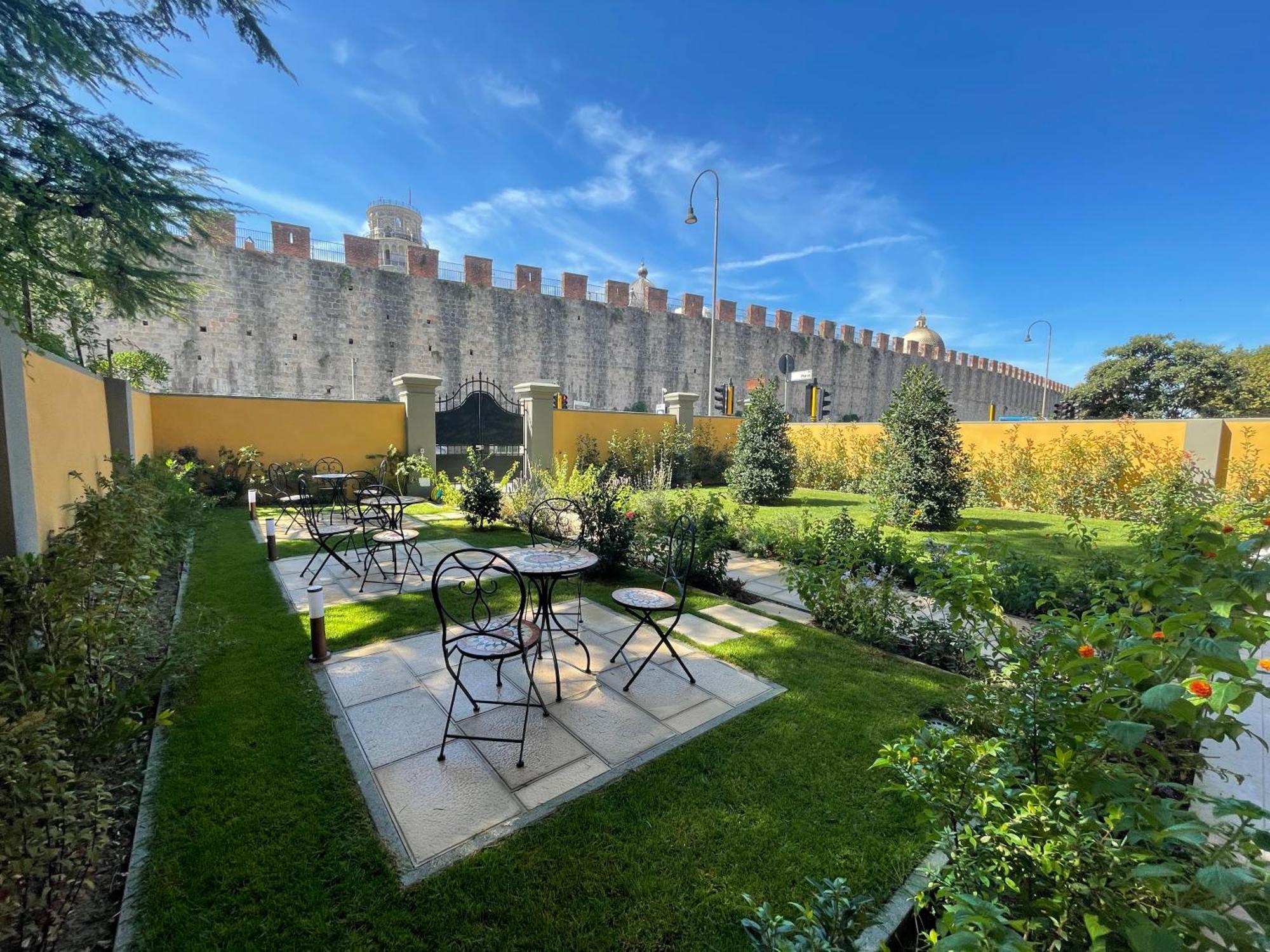 Villa Natalina B&B Pisa Exteriör bild